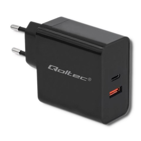 Ładowarka sieciowa Qoltec 63W | 5-20V | 1.5-3A | USB typ C PD | USB QC 3.0 | Czarna Ładowarka sieciowa Qoltec 63W | 5-20V | 1.5-3A | USB typ C PD | USB QC 3.0 | Czarna